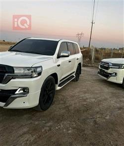 تويوتا لاندكروزر